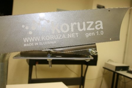 Koruza-Mounting